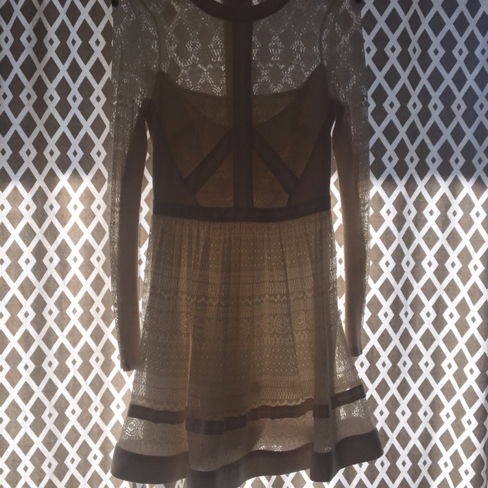 Bebe dress